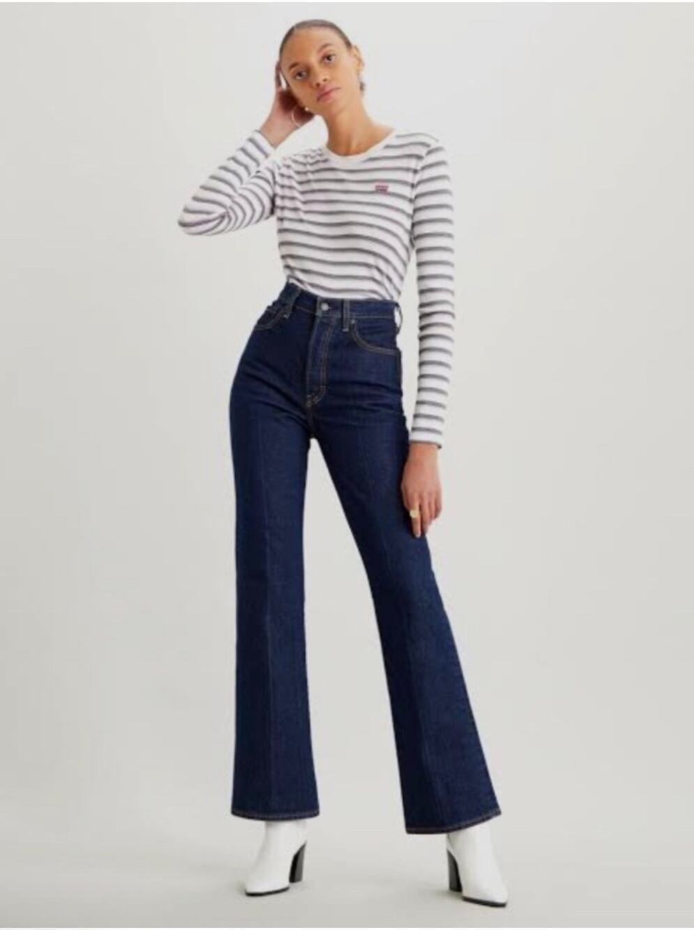 Levi's Premium Jeans Women 32x28 Blue Ribcage Boot High Key Dark Wash Button Fly